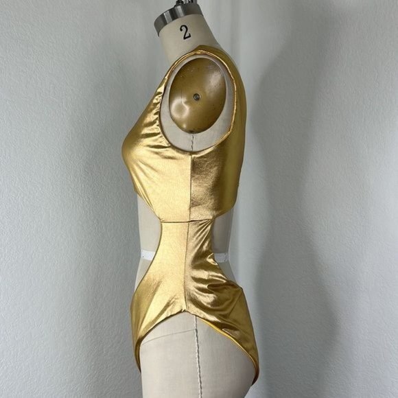superdown x REVOLVE Nova Asymmetrical One Piece in Gold Metallic - Picture 8 of 9